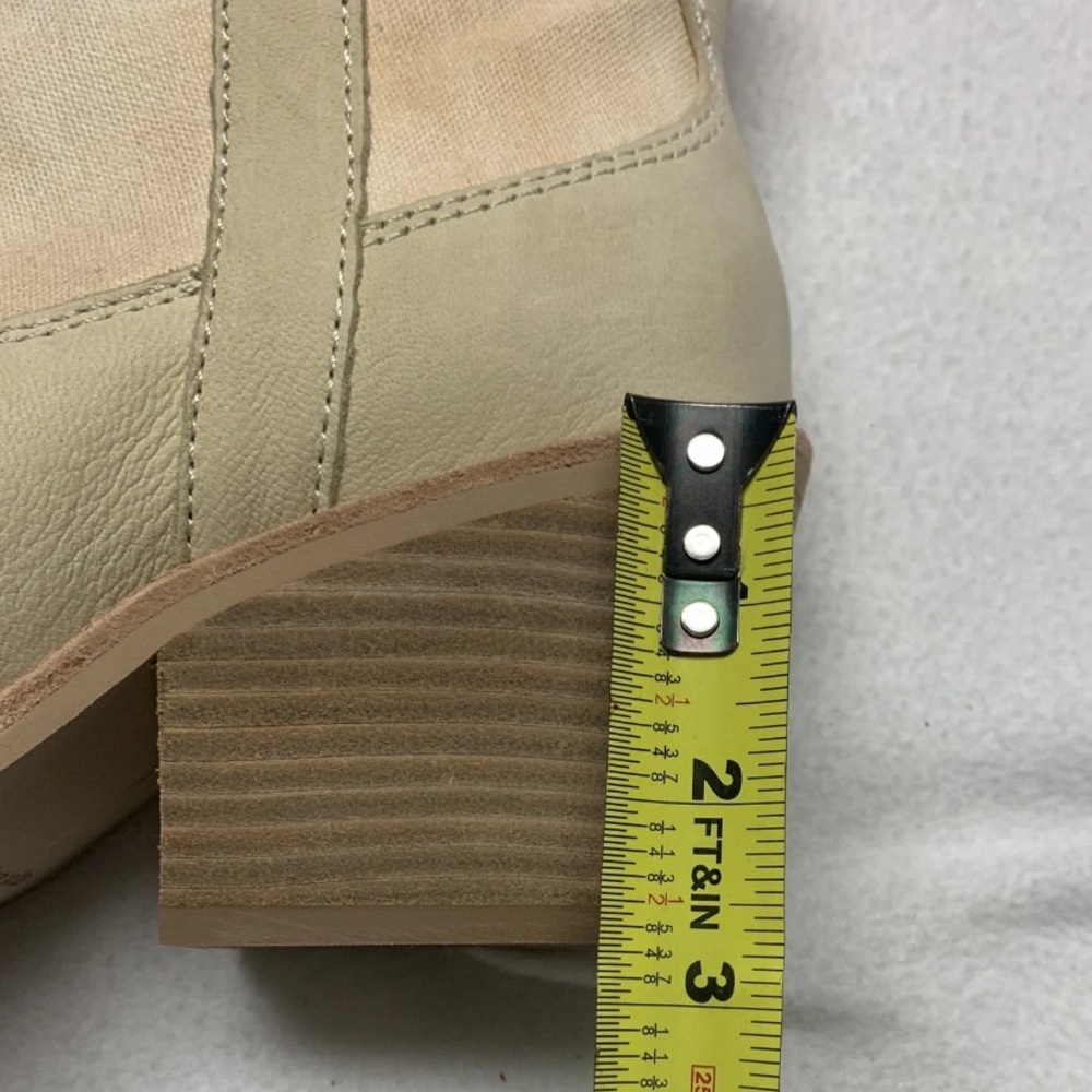 Dolce Vita NWT Vanilla Nubuck booties Sz 8.5 - Picture 6 of 10